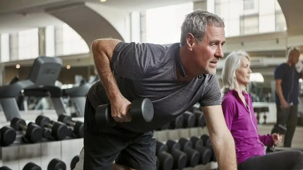 Entrenamiento para la longevidad activa en Madrid con Marcos Martín, entrenador personal en Chamartín
